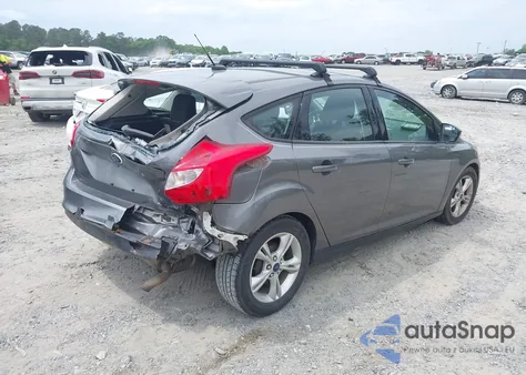 2014 Ford Focus Se z USA, uszkodzony, nr VIN 1FADP3K28EL366720